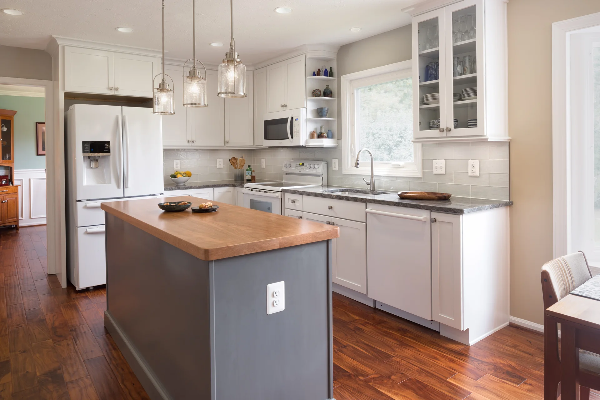 Kitchen Renovations, Bathroom Remodeling, Whole House Remodeling, Home Additions, Basement Remodels, Basement & Laundry Remodels